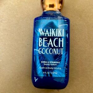 Bath & body Works, Waikiki Beach Coconut